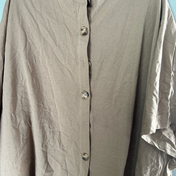 BloomChic Tan Button-Back Blouse - Picture 4 of 4